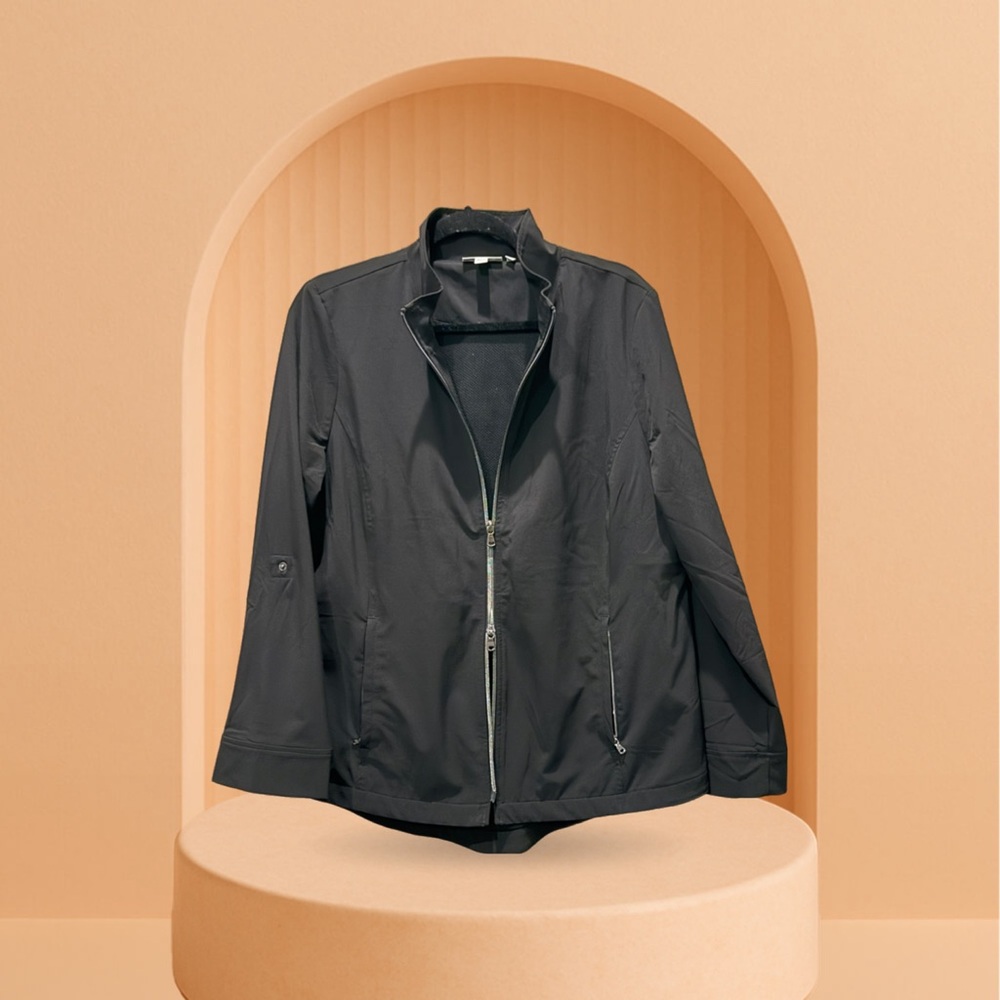 Chico’s Like New Black Zip-Up Travel Jacket